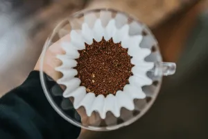 ground coffee in chemex