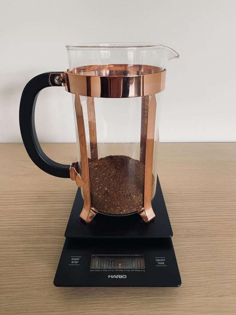 French press on scales