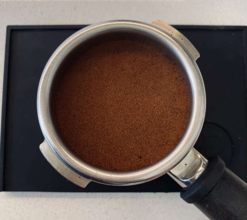 Espresso Grind in portafilter